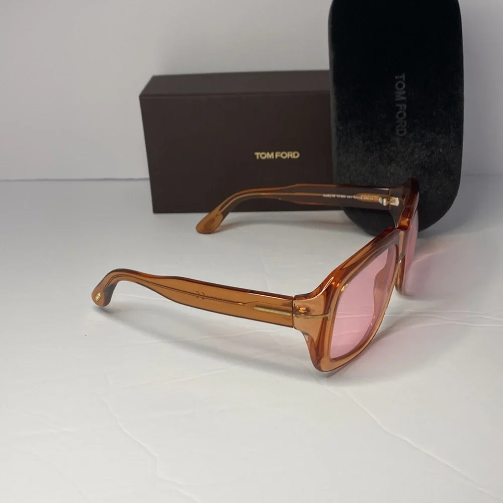💯Authentic New - TOM FORD SUNGLASSES TOM FORD BAILEY-02 TF885 45Y EYEWEAR